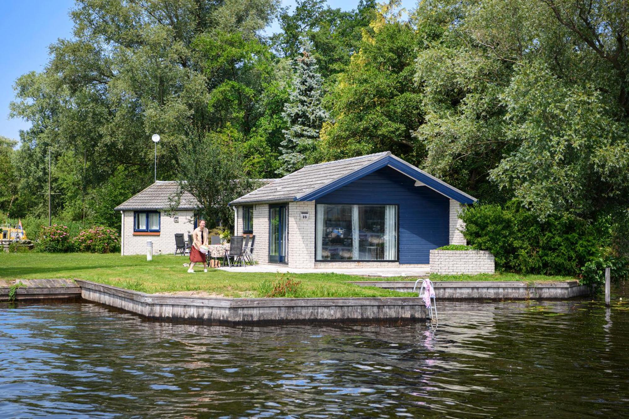 Amsterdam / Rien Den Broeke Village * Loosdrecht