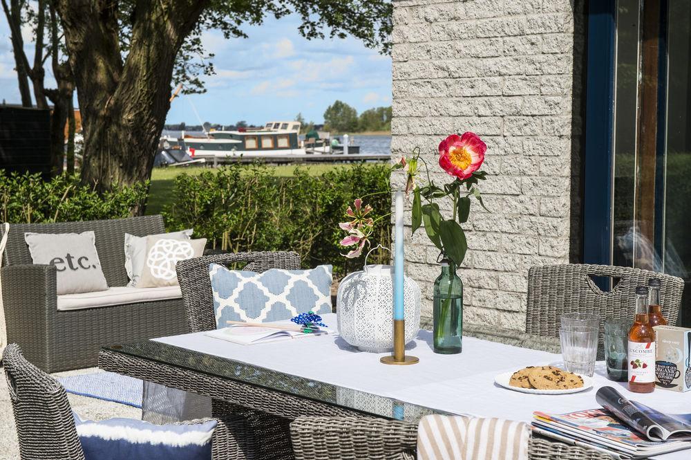 Amsterdam / Rien Den Broeke Village *